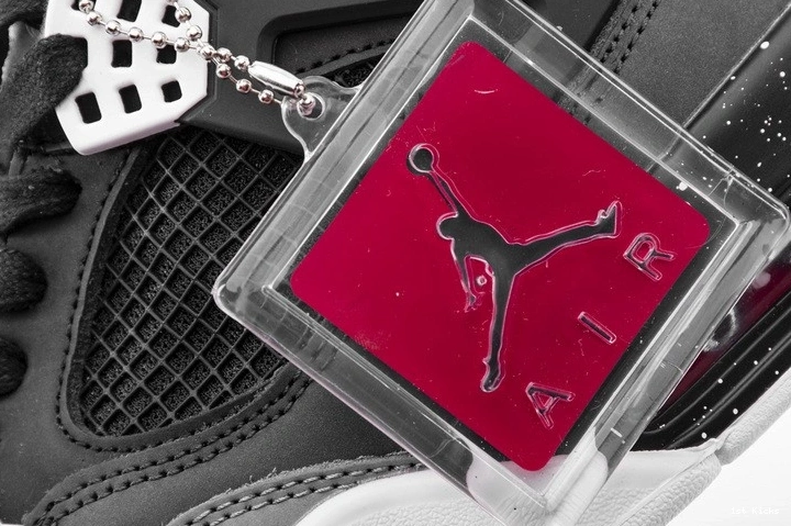 Fear Retro 4 626969-030  Pack Jordan 0401